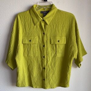 Olivia & Martin Oversized Crinkle Stretch Blouse size Medium